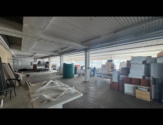 1,178M² WAREHOUSE TO LET IN WYNBERG